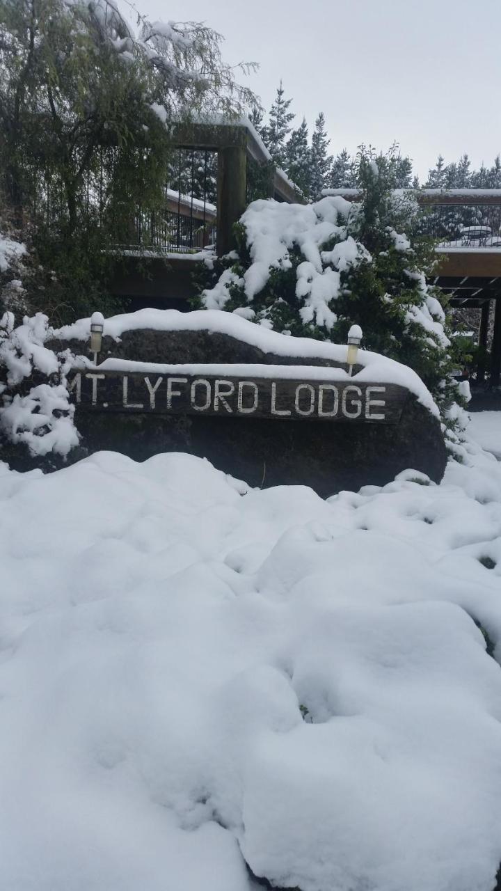 Mt Lyford Lodge ภายนอก รูปภาพ